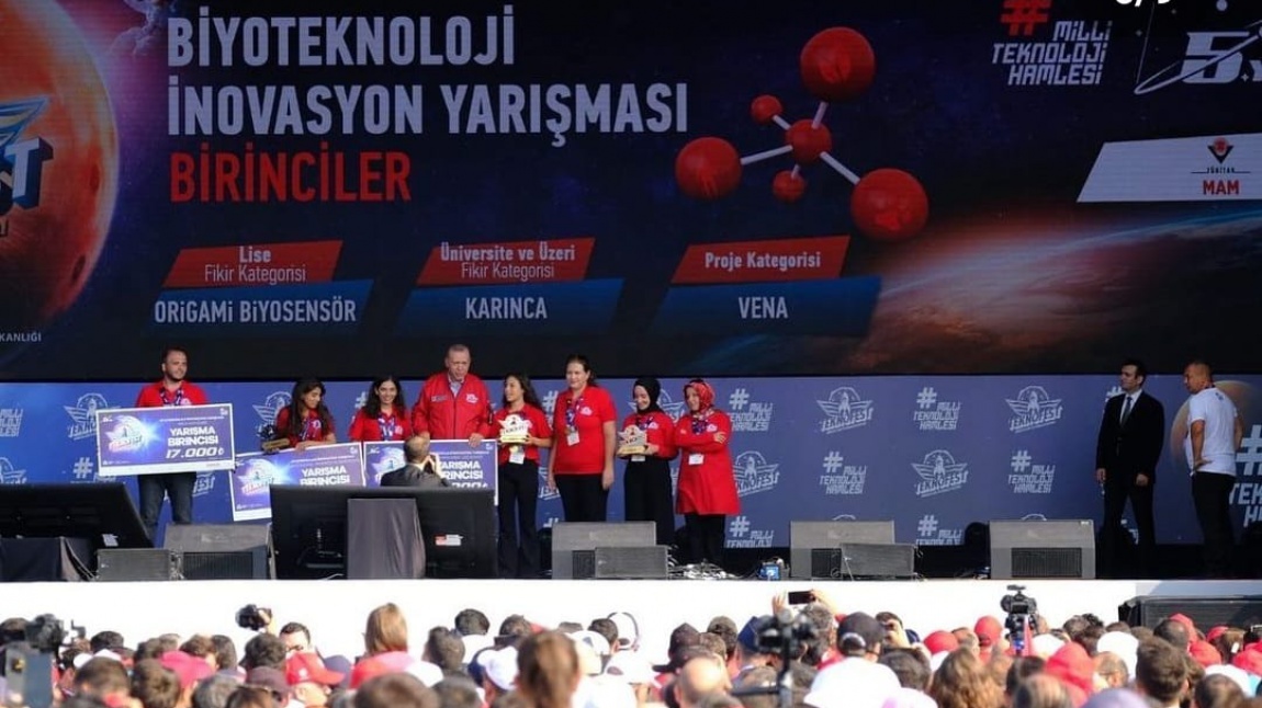 TEKNOFEST Biyoteknoloji ve İnovasyon Yarışması Fikir Kategorisinde Türkiye Birincisi Olduk